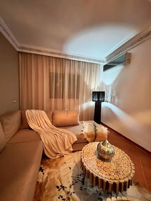 Chaleureux Appartement Au Coeur De Marrakech 마라케시